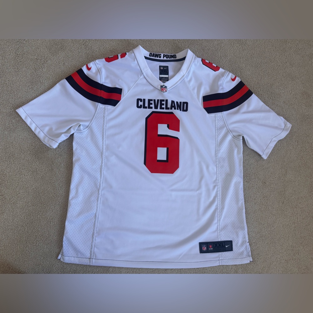 Baker Mayfield Cleveland Browns NFL Jersey - Like New - Picture 2 of 7